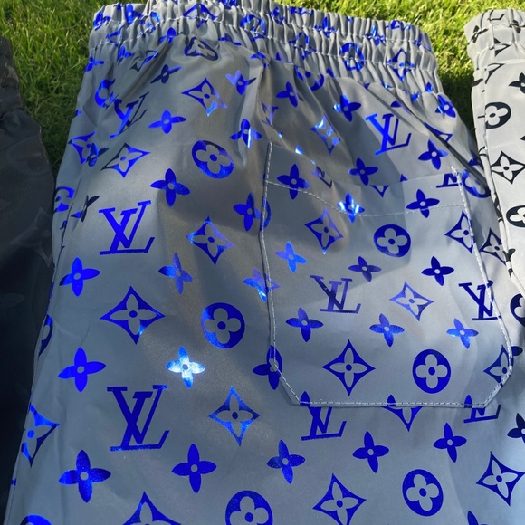 Men’s swim shorts Replica - Picture 6 of 9